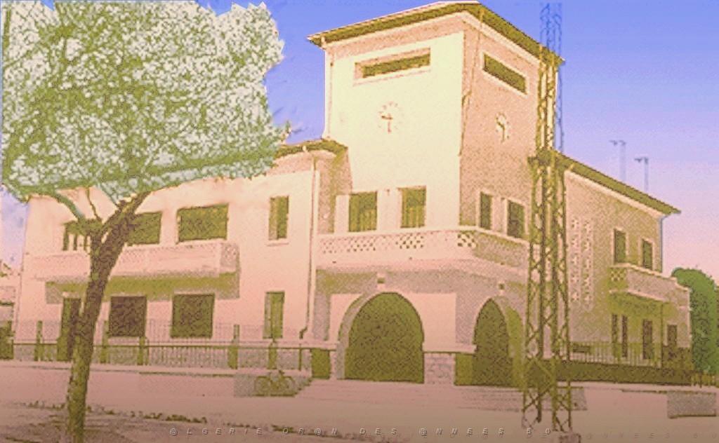 LE TELAGH LA MAIRIE 01.jpg